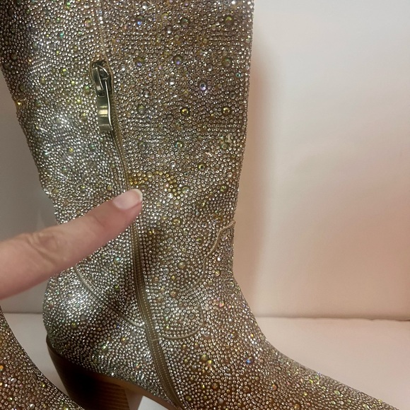 Rhinestone Cowgirl Boots Silver Sparkling Bedazzled Mid-Calf Size 7.5 or 8 - Picture 9 of 13